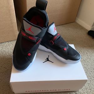 Air Jordan 33